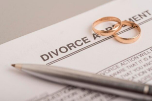 A divorce agreement with rings